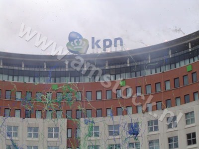Logo onthulling KPN - streamers airkanonnen