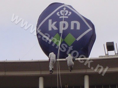 Logo onthulling KPN - bedrijfslogo presentatie